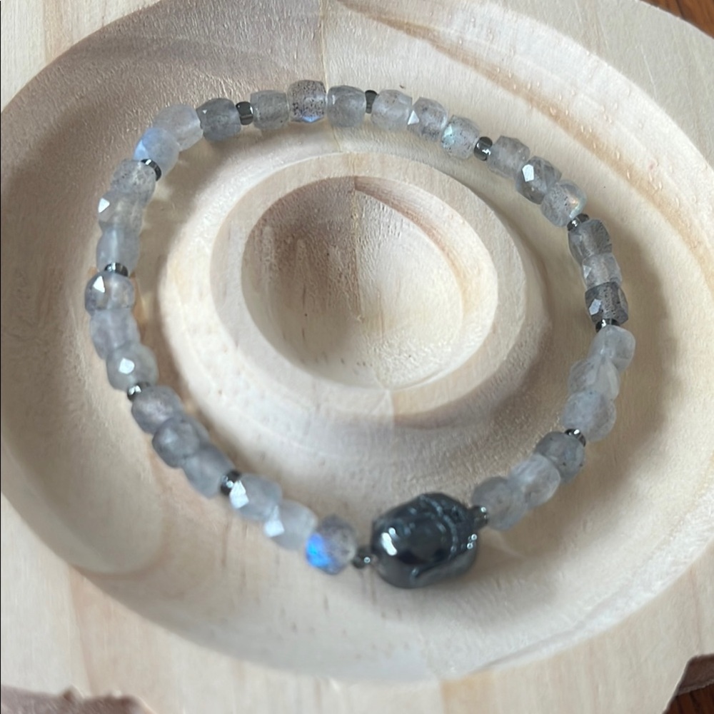 Labradorite Stretch Bracelet Buddha Bead